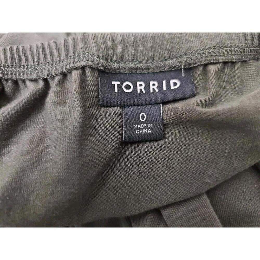 Torrid Culotte Jumpsuit 12 Green Plus Size Rayon Flowy - Picture 6 of 8